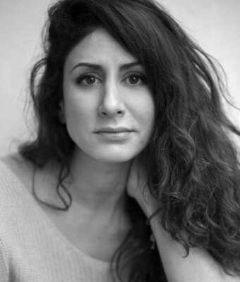 Photo SITE-Aïda Asgharzadeh par Natasha Lamblin Photo SITE-Aïda Asgharzadeh par Natasha Lamblin